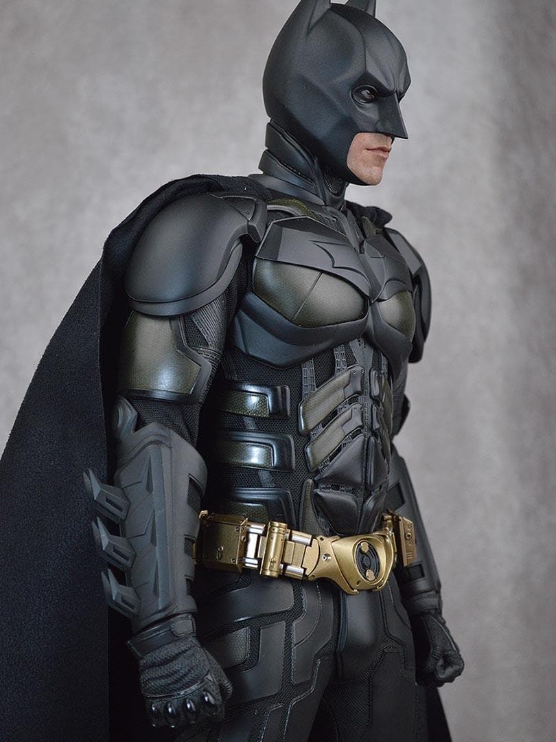 ホットトイズ ダークナイト バットマン クオーター・スケール 1/4 フィギュア