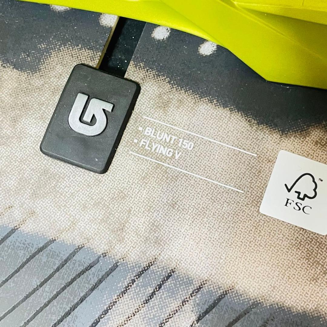 【大人気】 BURTON BLUNT150 FLYING V CARTEL