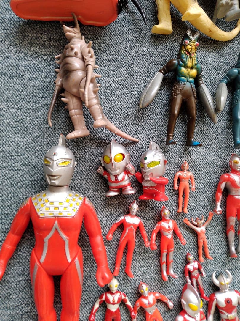 ウルトラマン　怪獣　ソフビ　フィギュア　奥特曼