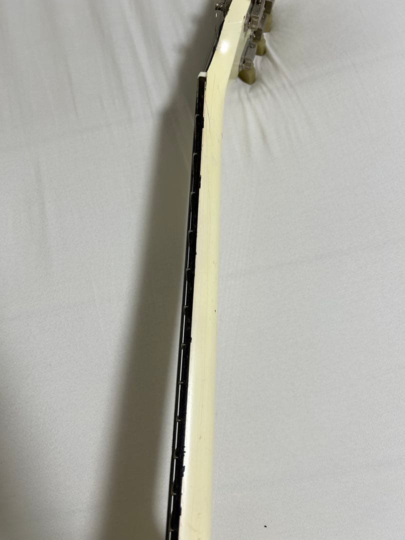 gibson Les Paul studio faded ホワイト