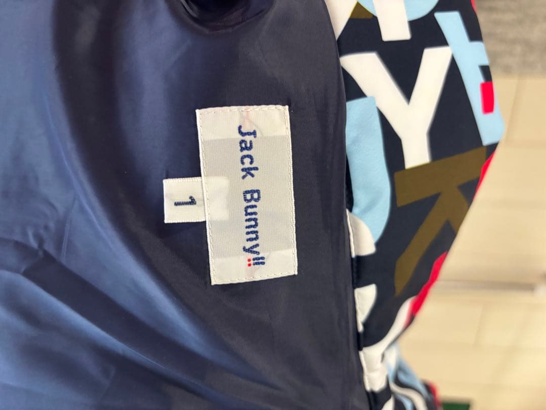 Jack Bunnyカラフルアルファベット柄ジャケット