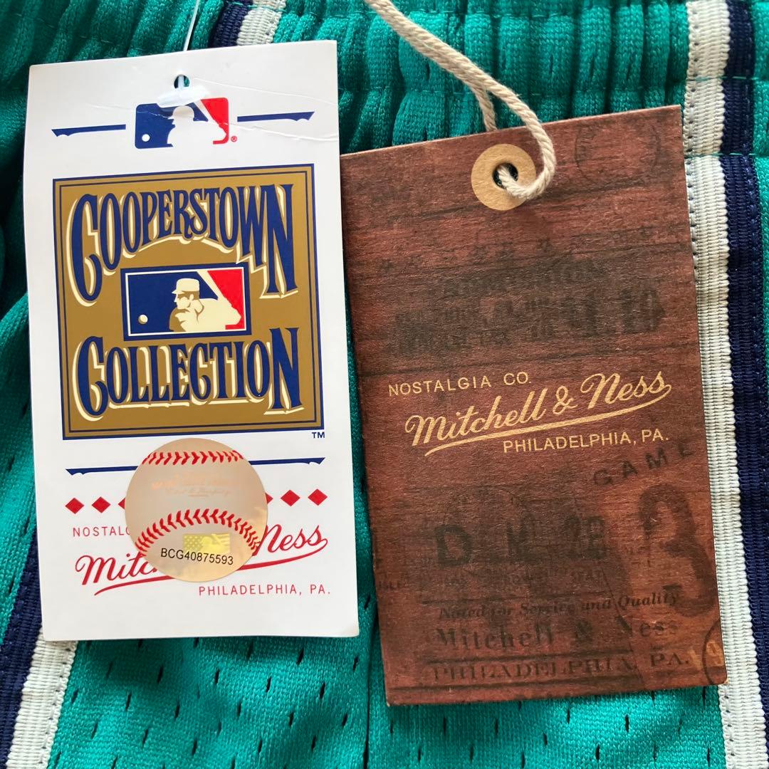 【新品】 MLB シアトル・マリナーズ　ハーフパンツ　メジャーリーグ　バスパン