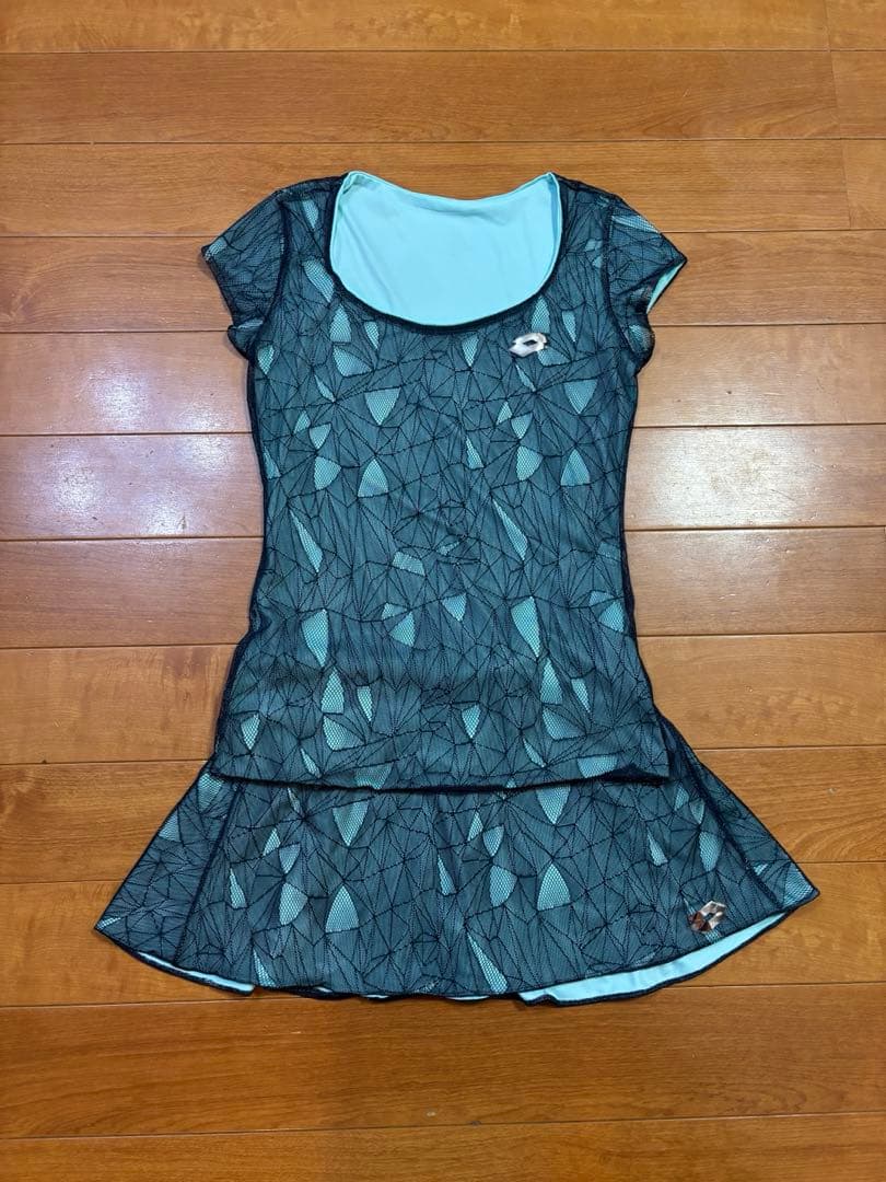 ロット　テニス　セットアップ