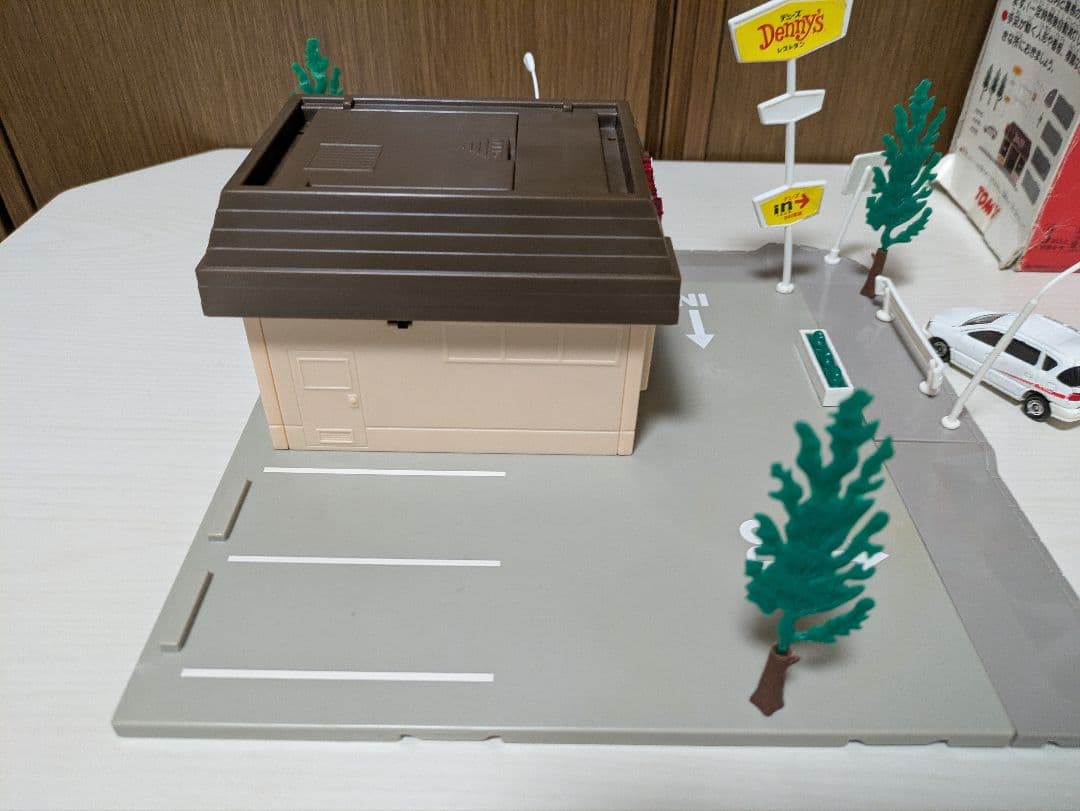 あ*ゆ様 トミカタウン デニーズ マクドナルド すかいらーく まとめ