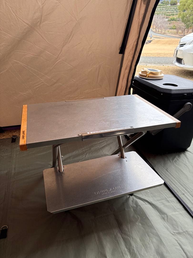 UNIFLAME 焚き火テーブル レッグラック付き