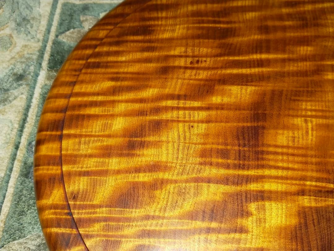 ♥お盆♥　栃　虎杢　♥　くり貫き　骨董　古玩