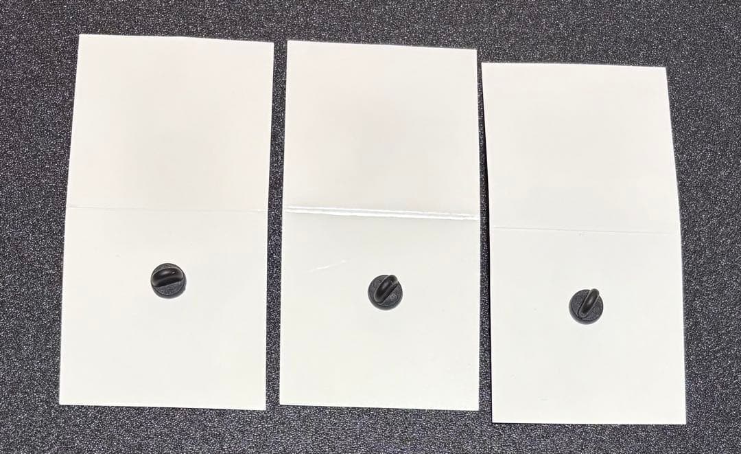 ハローキティ　ピンバッジ　スピルリナ　イカダケイソウ　コエラストルム　万博　藻