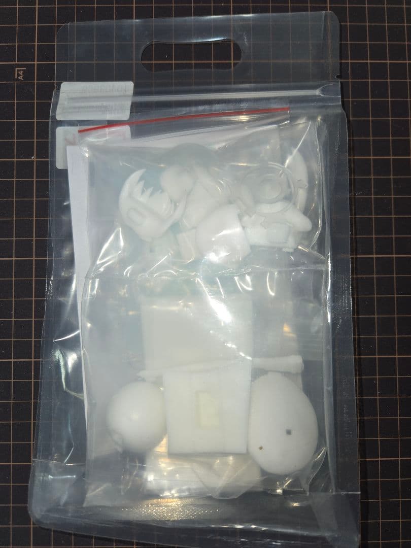 下江コハル　ペンスタンド　未塗装ガレージキット　ECHO Studio