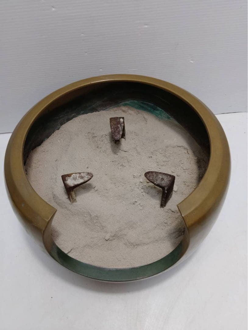 G2306​【極美品】茶道具 唐銅風炉 七宝地紋 釜師 大西宗扇　共箱 炭付