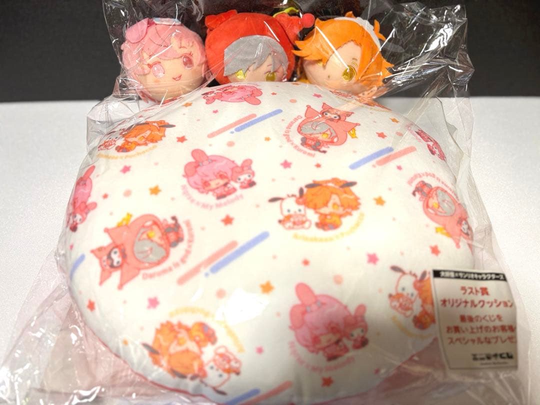 大妖怪 × サンリオキャラクターズ エニマイくじ まとめ売り セミコンプリート