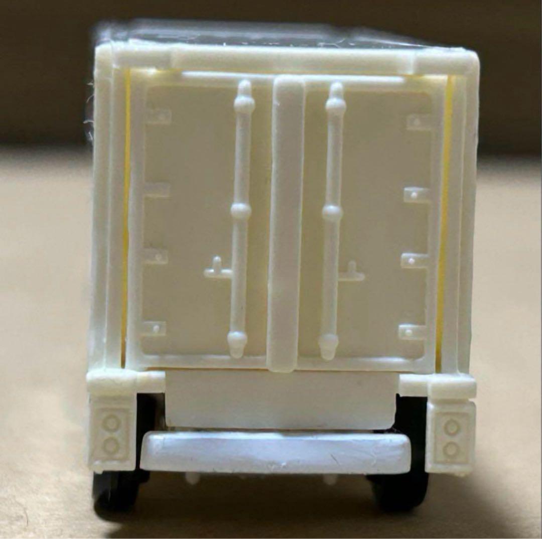 トミカ 三菱ふそう スーパーグレートトラック 春日酒店