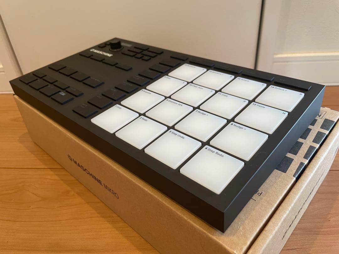 NI MASCHINE MIKRO MK3 ライセンス有