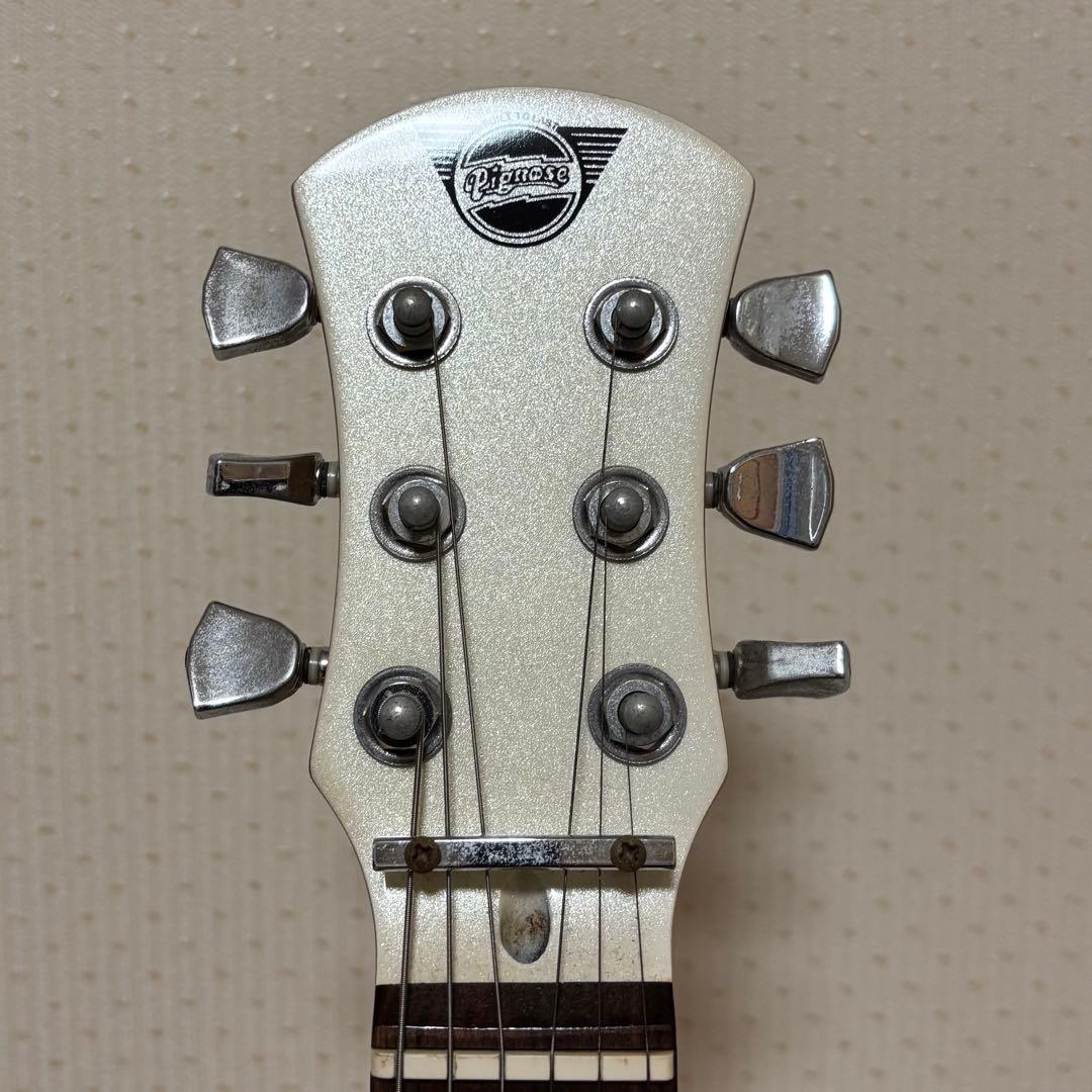 ピグノーズ アンプ内蔵型エレキギター Pignose ホワイト