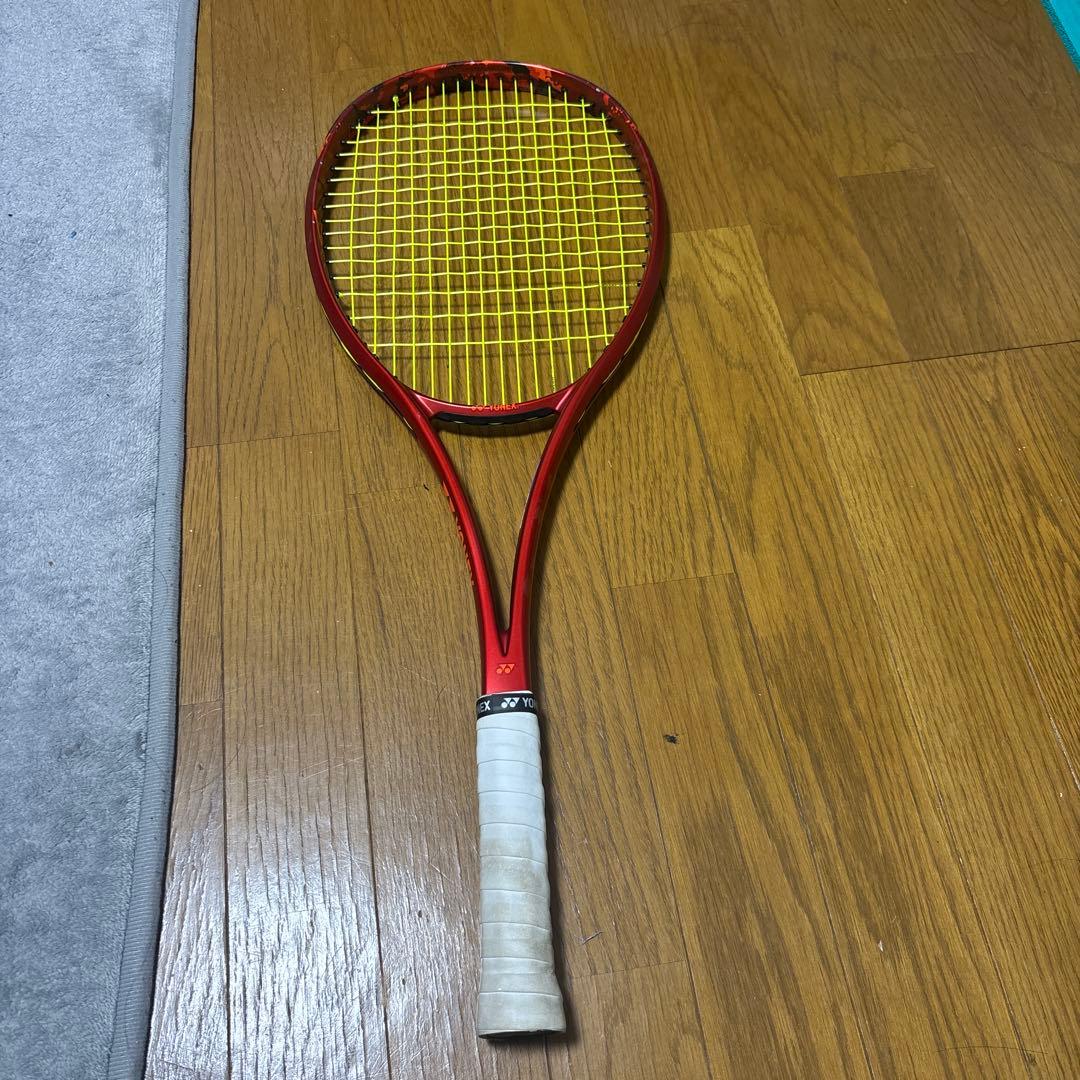 YONEX ジオブレイク70v タンゴレッド