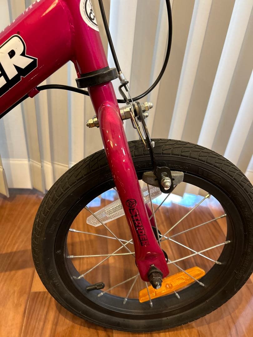 ストライダー14x ピンク