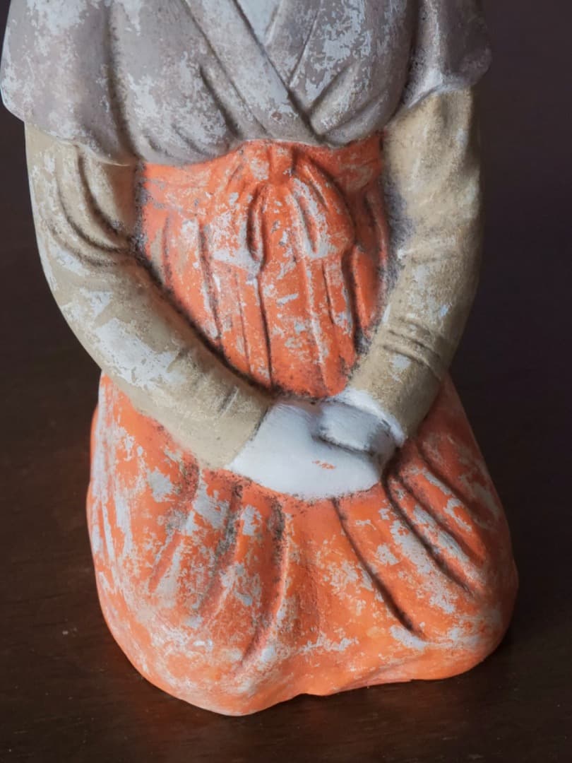 明治大正期　韓国人形　彩色土人形　女性像　郷土玩具　民藝　古人形　Q2346