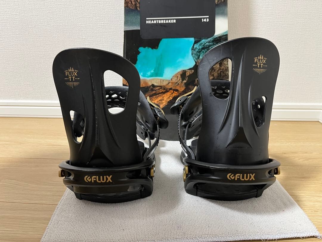 RIDE HEARTBREAKER 143cm スノーボード、FLUXセット