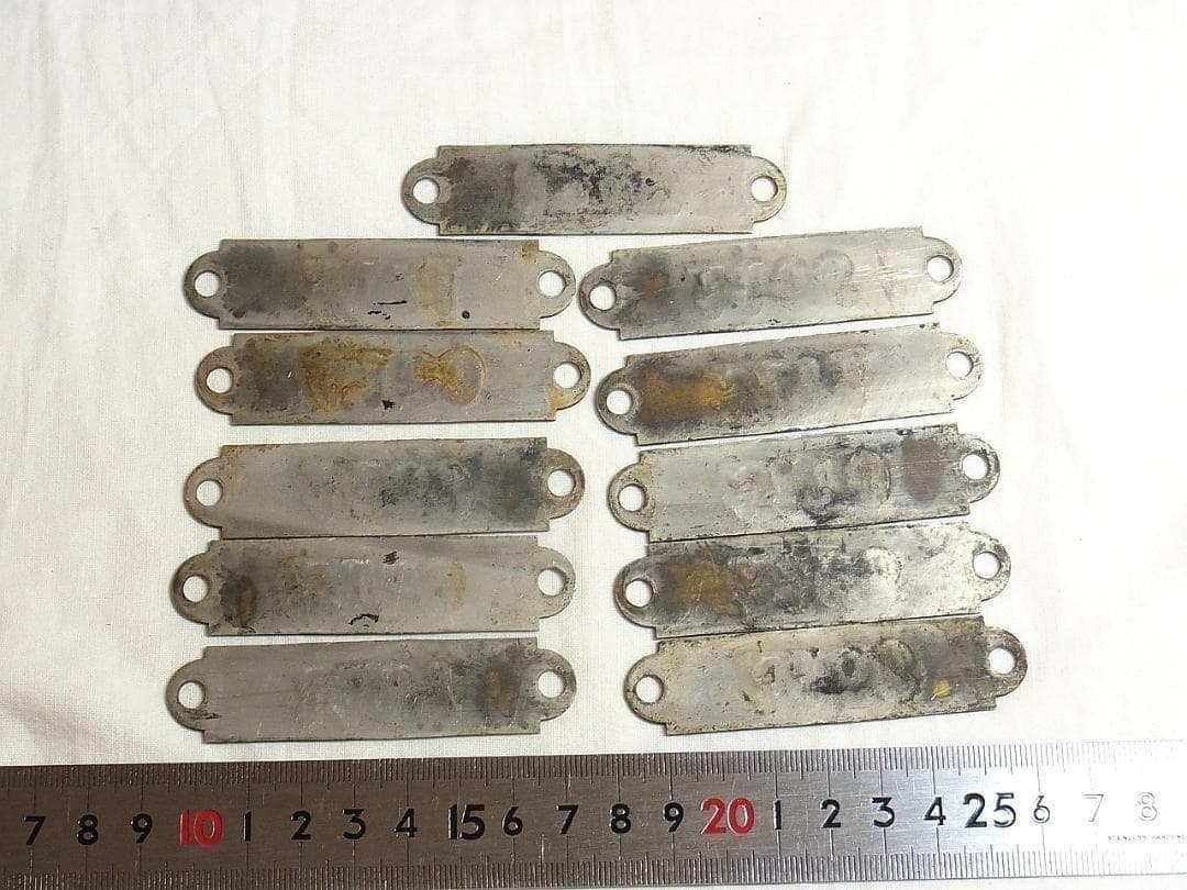 ヴィンテージ 金属ナンバープレート タグ １１枚 USA ／ルーム／ロッカー