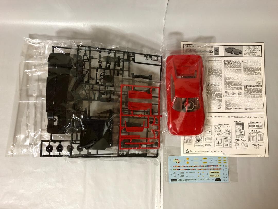 F355 berlinetta 1/24スケール プラモデルキット