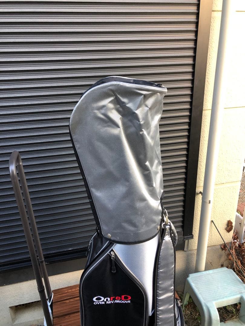 275番新品フード付きOnreD ゴルフバッグODC-1000 8.5型 口広い