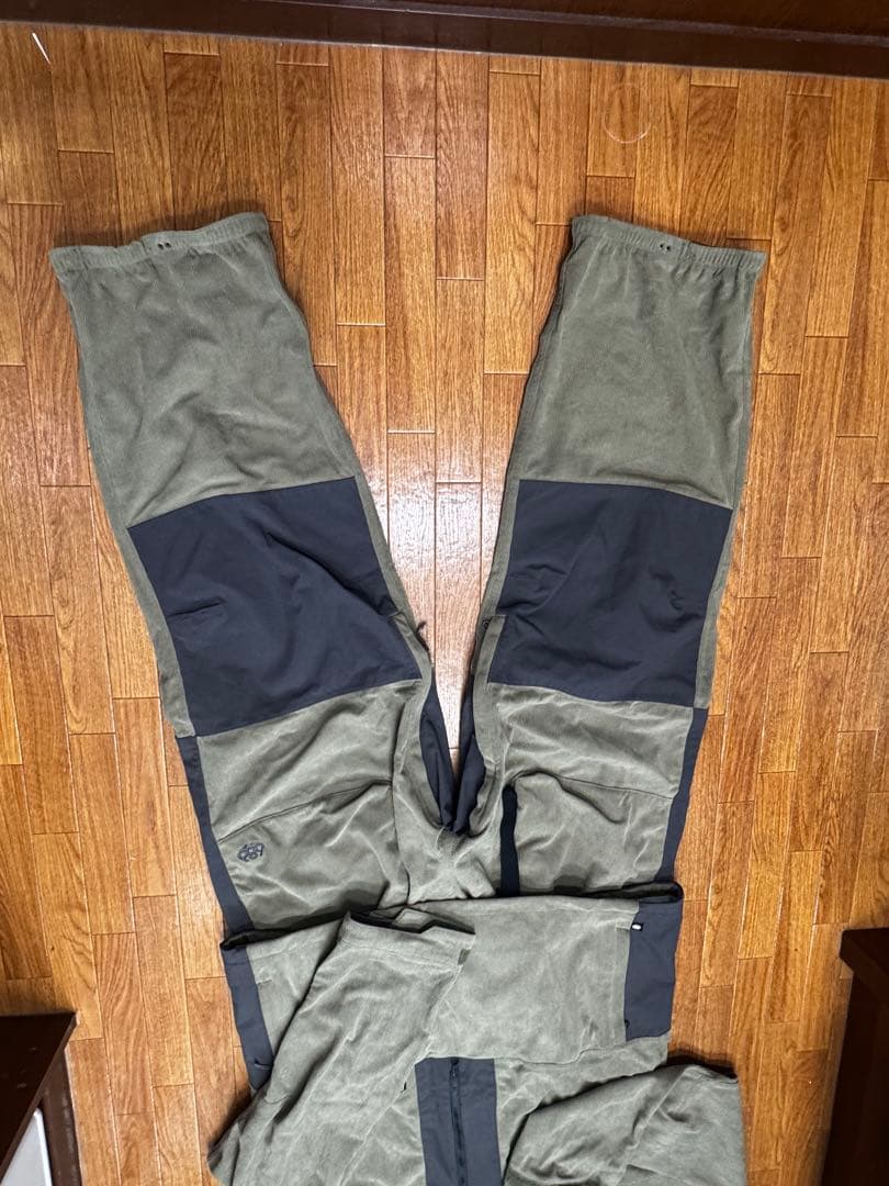 スノーボード 686 GHOST 2.5L SHELL ANORAK&PANT