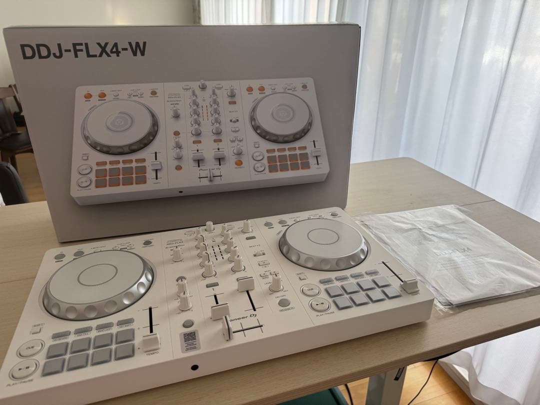 【美品】Pioneer DDJ-FLX4-W 2ch DJコントローラー