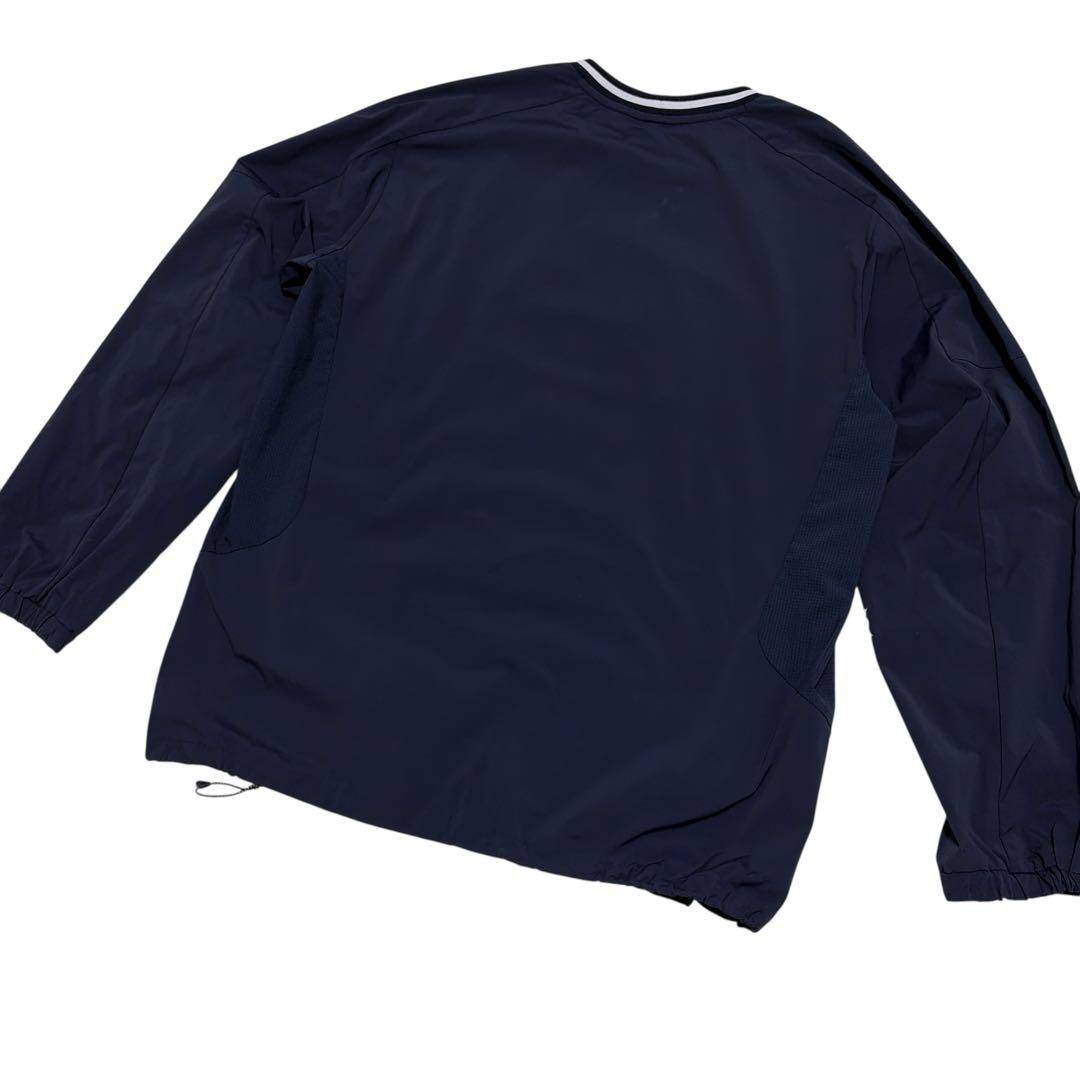 UMBRO マンチェスターユナイテッド　ネイビー 長袖ピステ　ナイロンジャケット