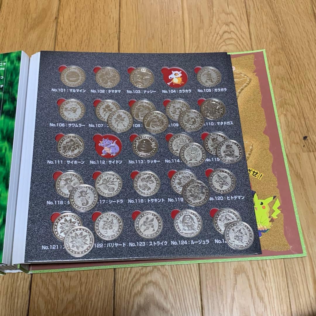 カ*イ様 ポケモンメタルフォルダー 167枚 ゴールドミュウ付き