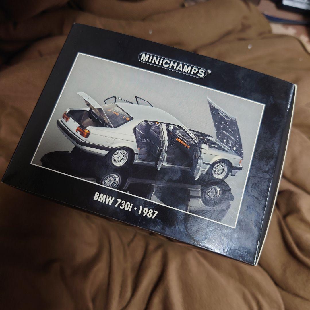 ミニチャンプス★美品BMW730i・1987★シルバー1/18ミニカー送料無料
