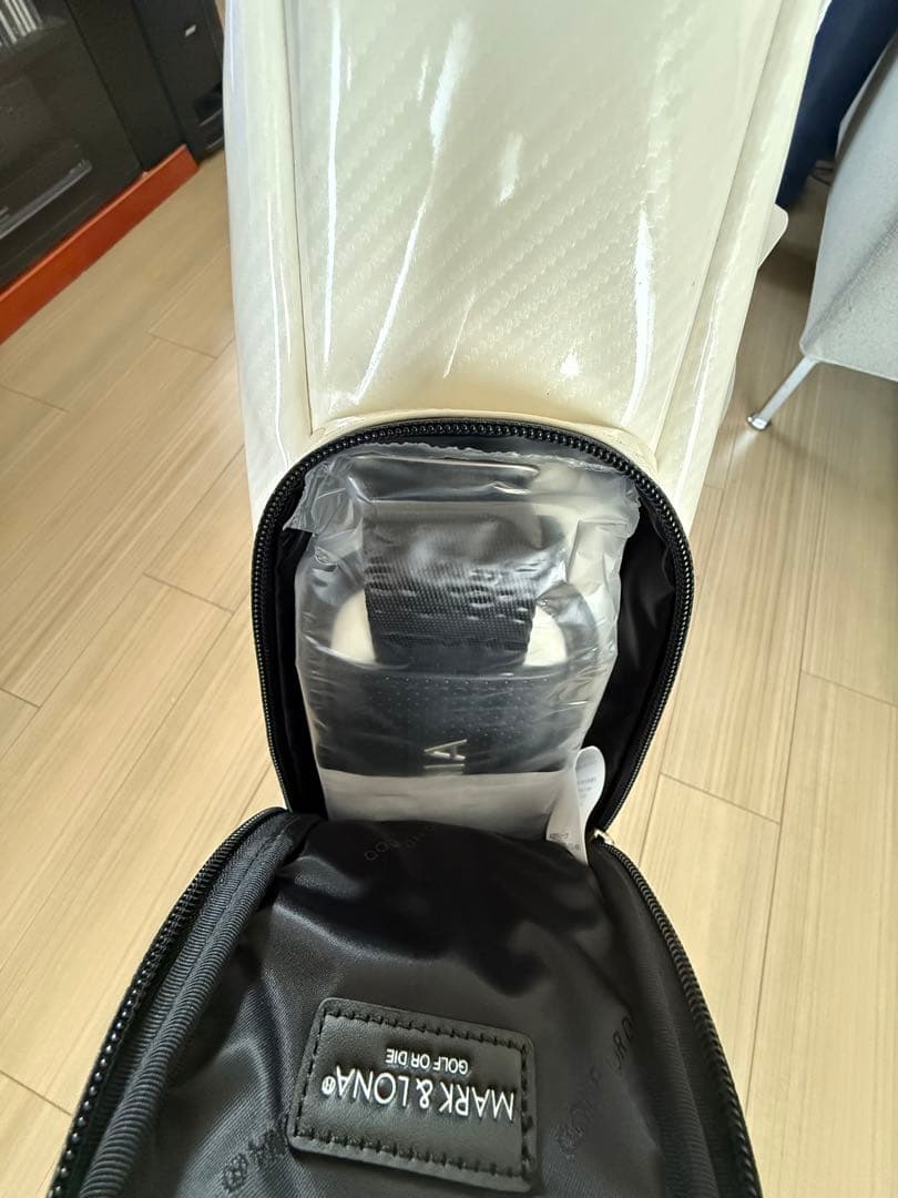 新品未使用★★☆MARK&LONA セルフスタンドバッグ