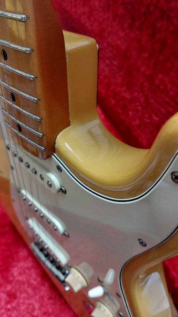 Fender Custom Shop '69 ストラトキャスター