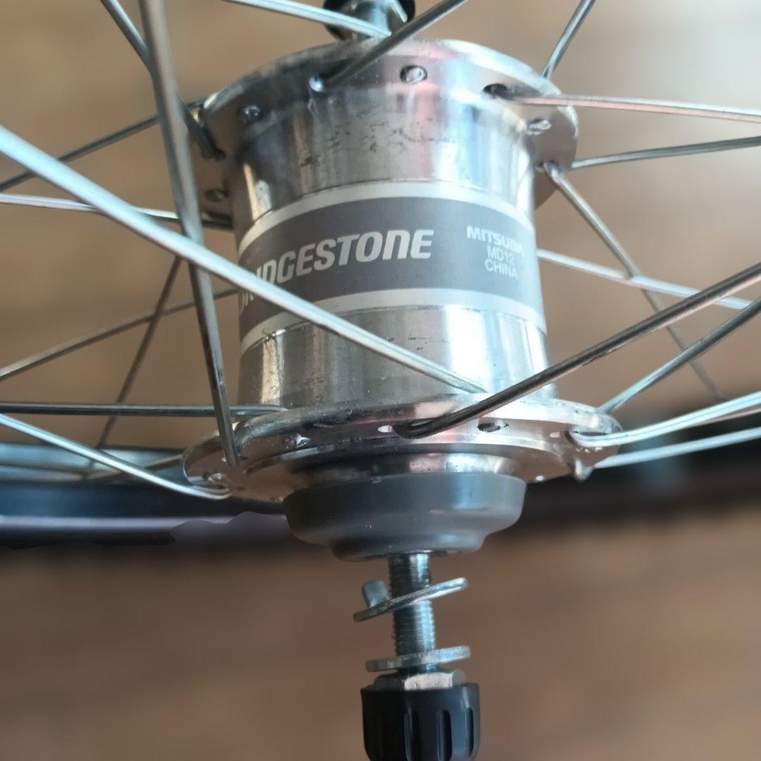 m*u様 ブリヂストン20インチ1.95幅オートライト前後輪セットシングルギア