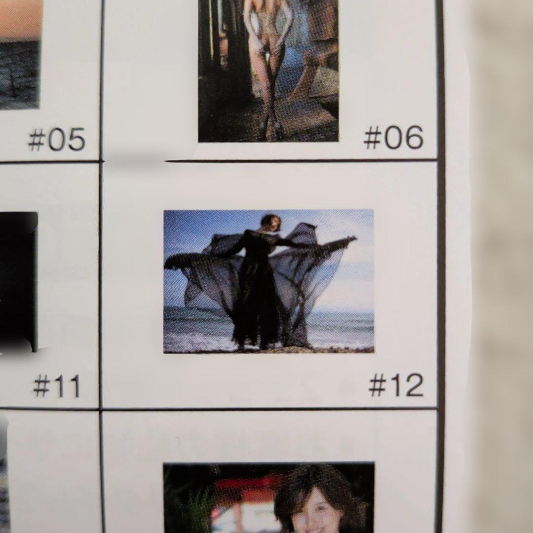 【直筆サイン入り】葵つかさ #12 額装入り写真 写真展「葵つかさ 生きる。」