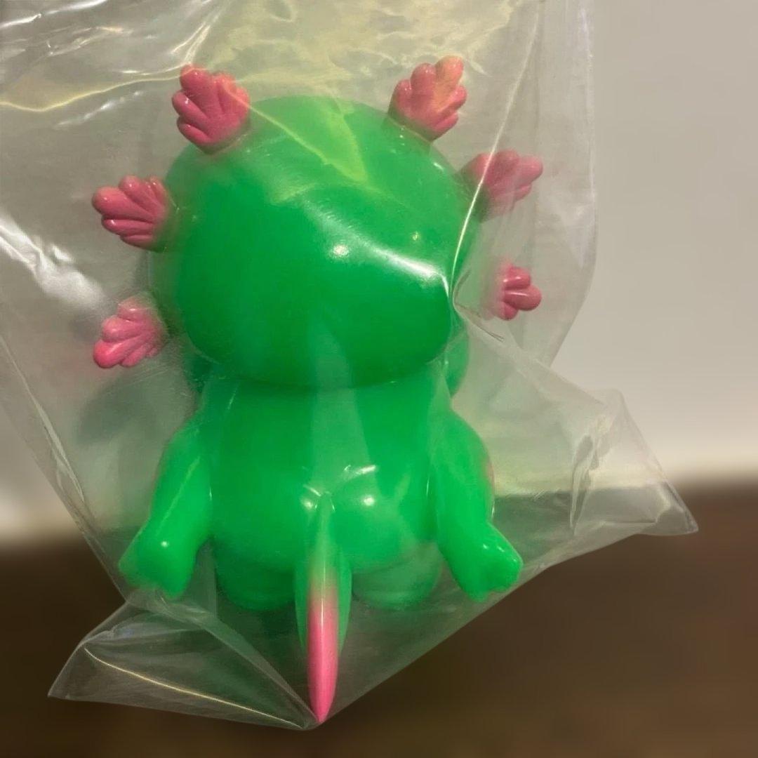 GRAPE BRAIN ロッキャクウーパー まかろに キウイ 蛍光グリーン成型