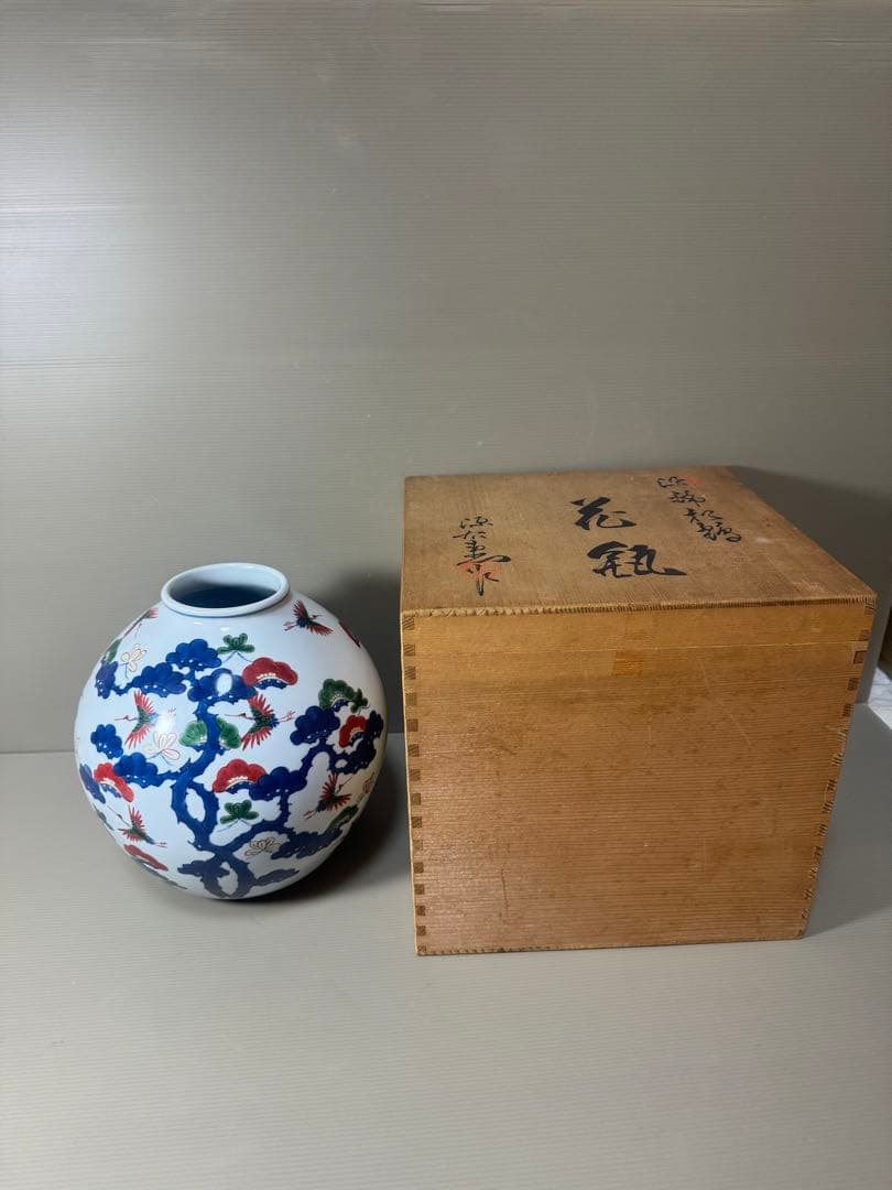 2133 源右衛門　染錦松鶴　花瓶