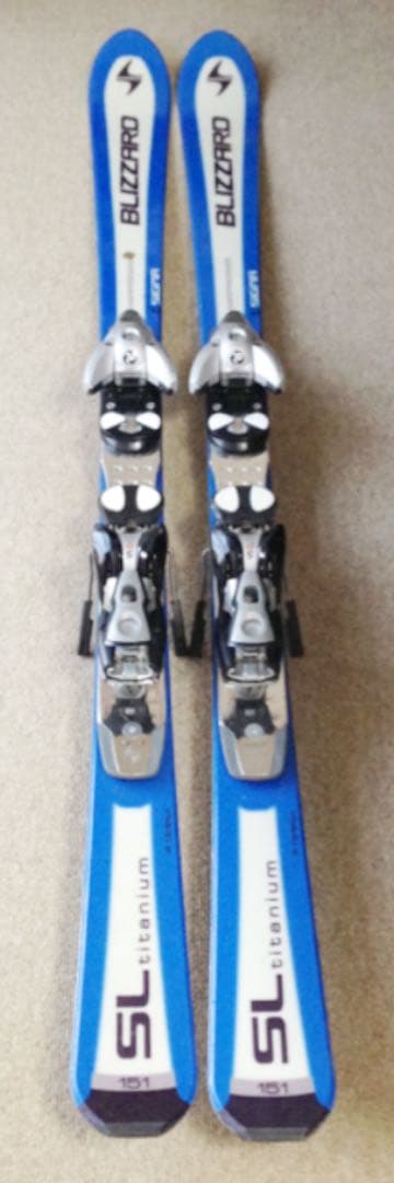 BLIZZARD（ブリザード）板 選手用プレート付