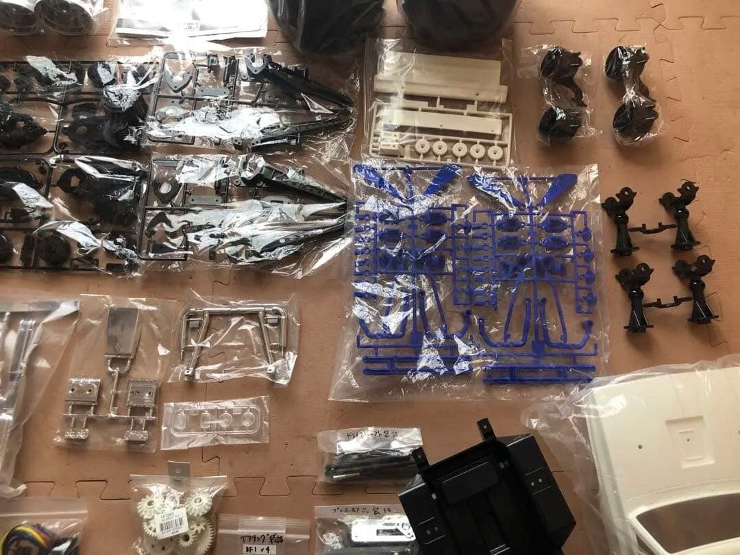 タミヤ　スーパークラッドバスター￼ 初回盤　シボレーグリル付　CHEVROLET