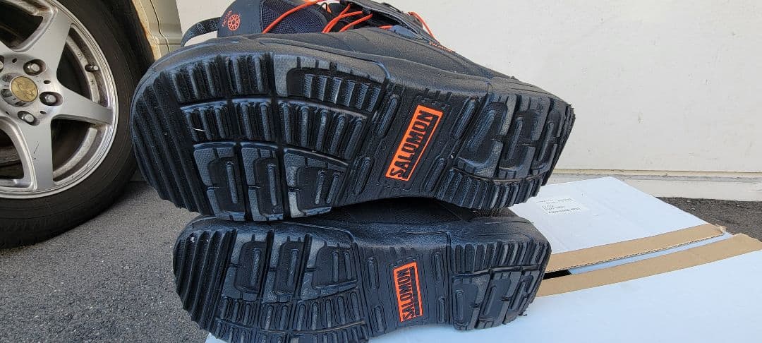 Salomon スノーボードブーツ ブラック/オレンジ26cm