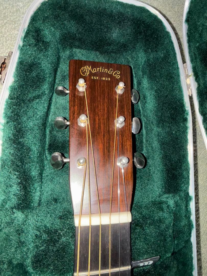 ギター MARTIN OOO-28