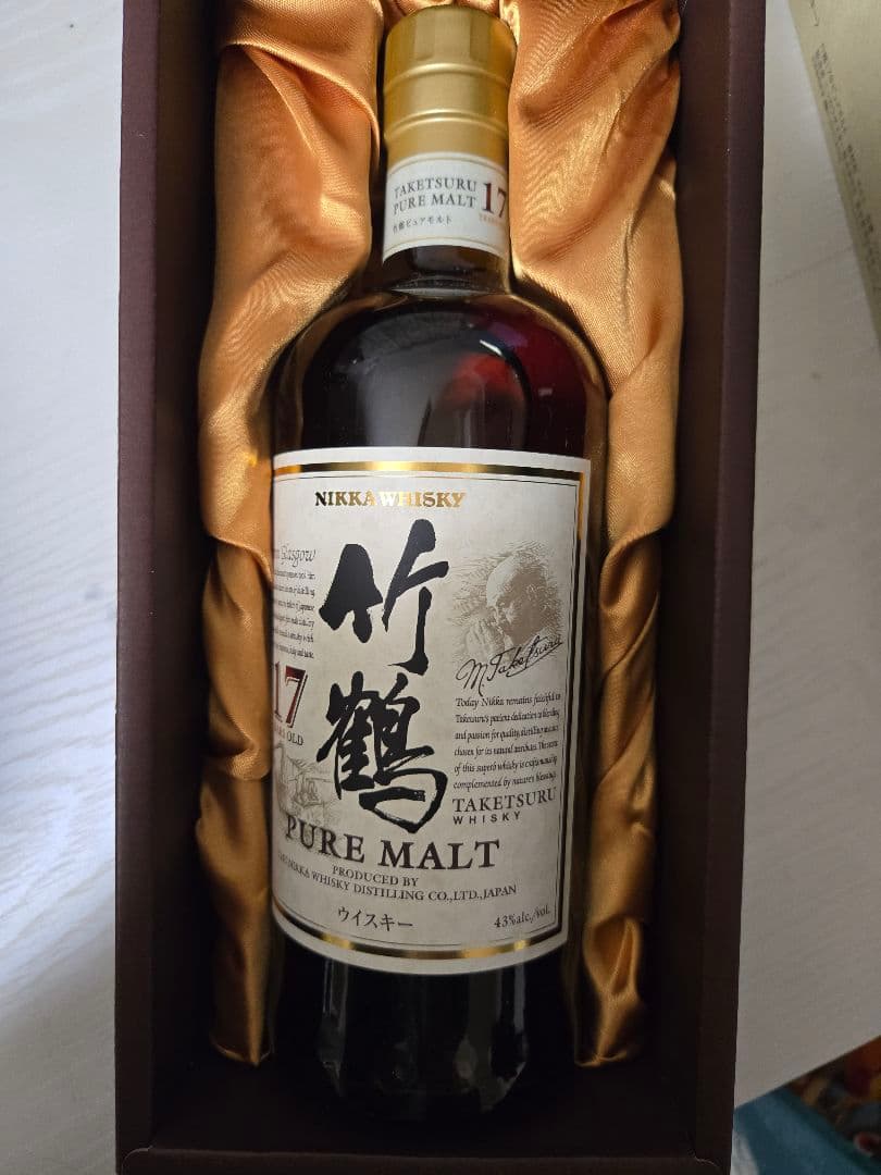 未開栓 NIKKA 竹鶴 17年 ピュアモルト 700ml　箱難有り