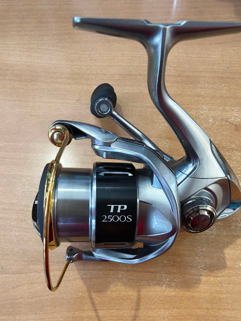 お*る様 シマノ　ツインパワー2500HGS