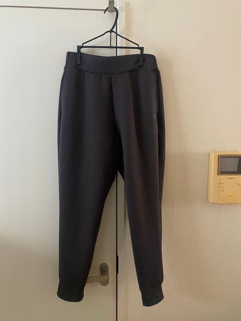 エアコンフォートハーフジッププルオーバー&ジョガーパンツ ブラック L