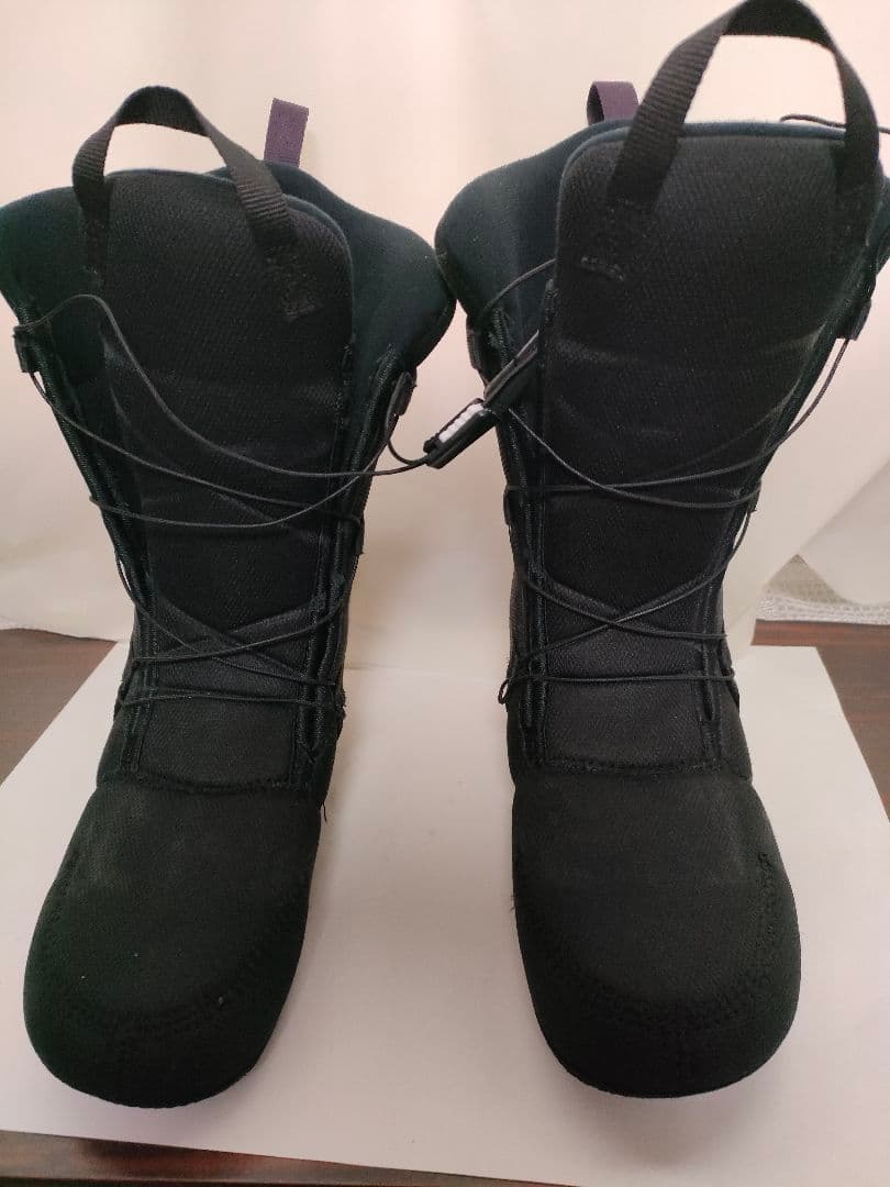 SALOMON　23-24モデルSCARLET 25.5センチ