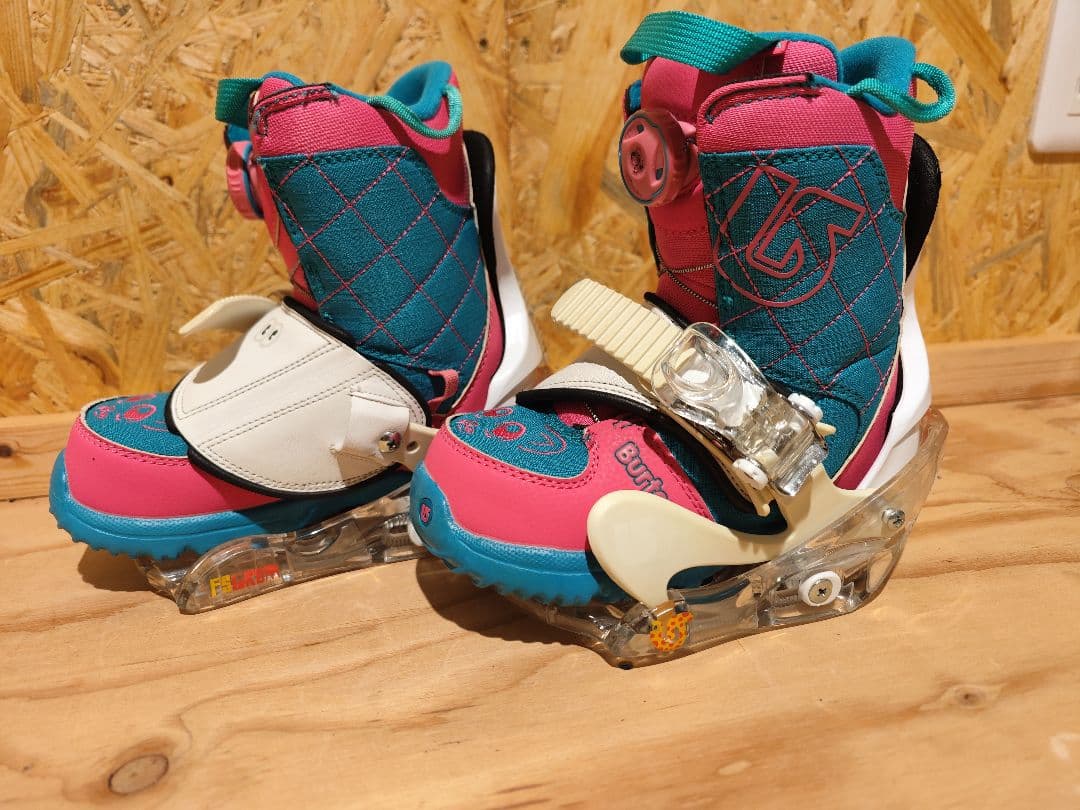 K*t様 BURTON GROM子ども用スノーボードブーツビンディングセット　バ