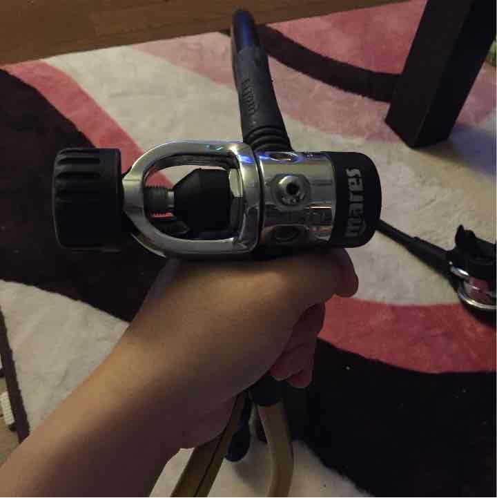 maresレギュレーター