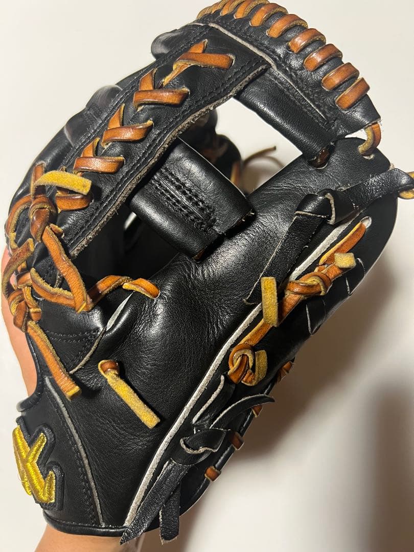 アトムズ　硬式グローブ　内野手用　ATOMS