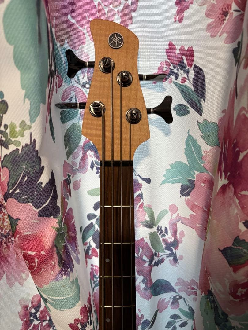 Yamaha TRBX604FM ナチュラルサテン アクティブベース