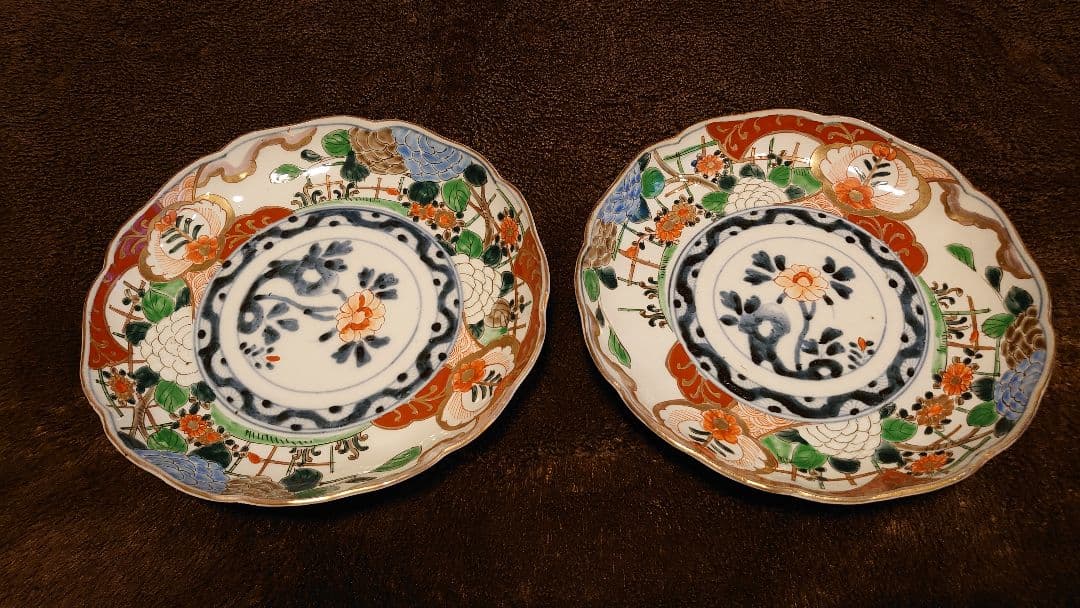 古伊万里　伊万里　大聖寺伊万里　花の図　蔵出し　　２客