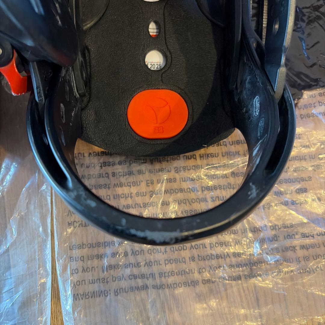 スノーボード ビンディング ブラック　BURTON