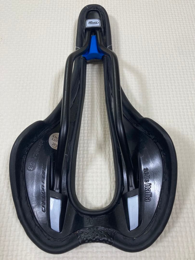 【セライタリア】サドル　SLR SuperFlow